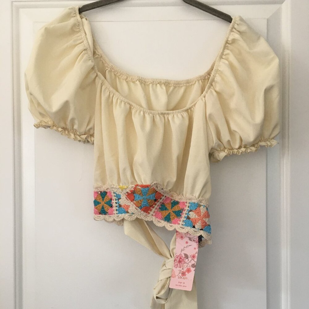 SHEIN Women's Peasant crop top Size Small with Embroidery